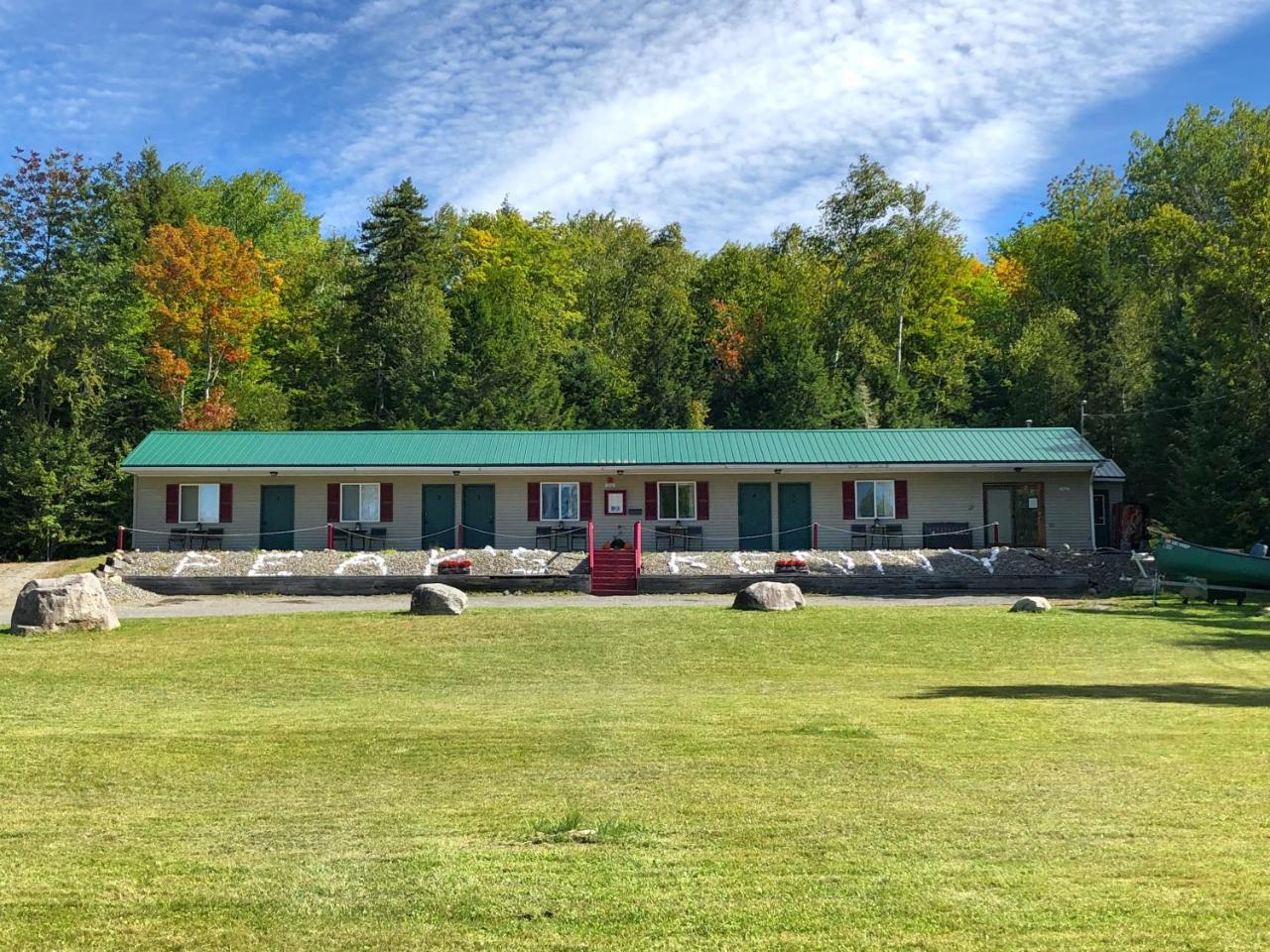 Peaks Kenny Lodge Dover-Foxcroft 外观 照片